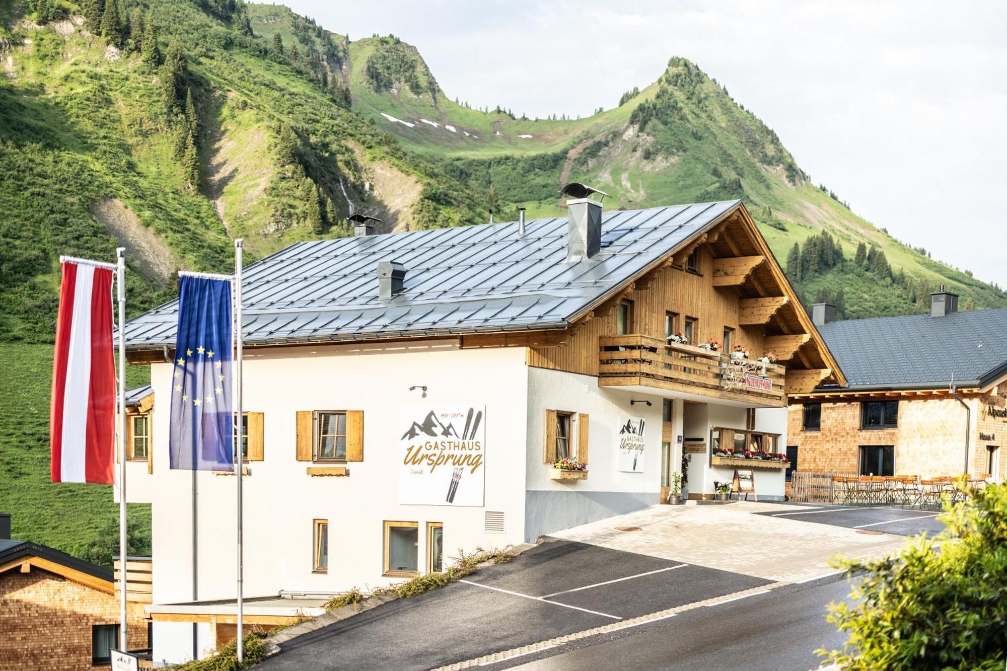 Gasthaus Ursprung Damuels Exterior photo